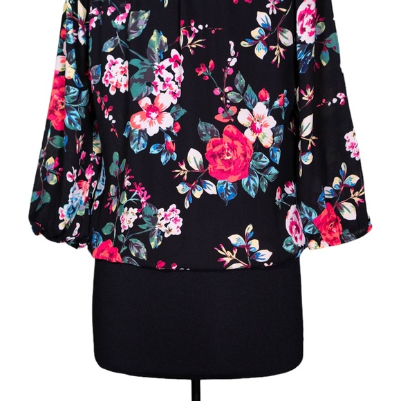 Express Women's Blouse Floral 3/4 Sleeve Keyhole Colorful Artsy Crop Top Small - Picture 8 of 10